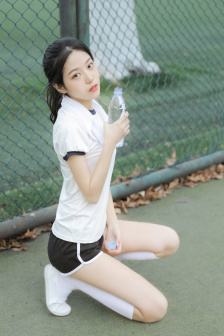 老师晚上被我随便摸